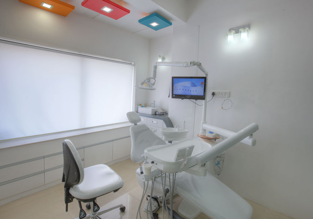 Neat & clean operatory 1